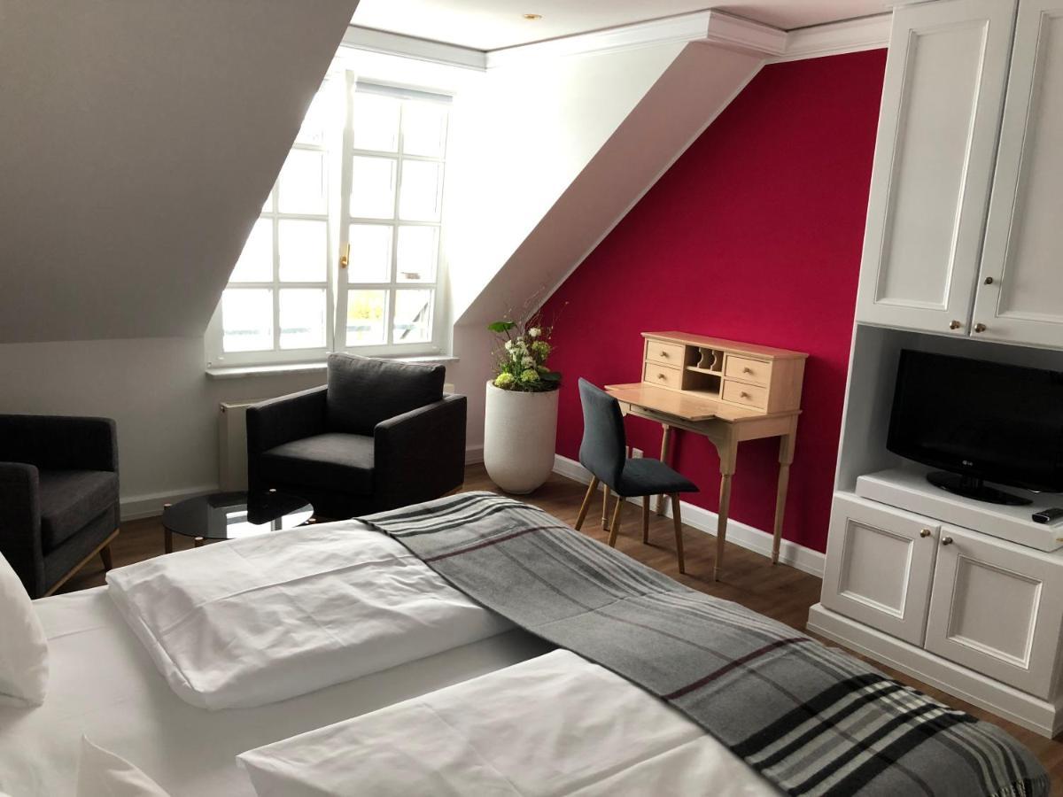 Hofgut Georgenthal Hotel Hohenstein ภายนอก รูปภาพ