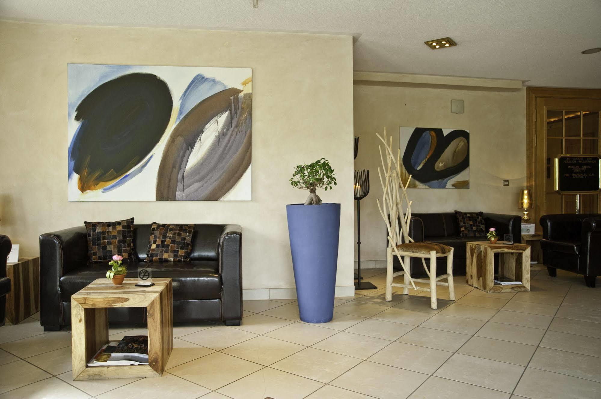 Hofgut Georgenthal Hotel Hohenstein ภายนอก รูปภาพ